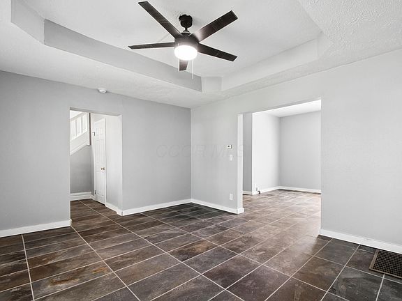 5th image of 1677 Genessee Ave