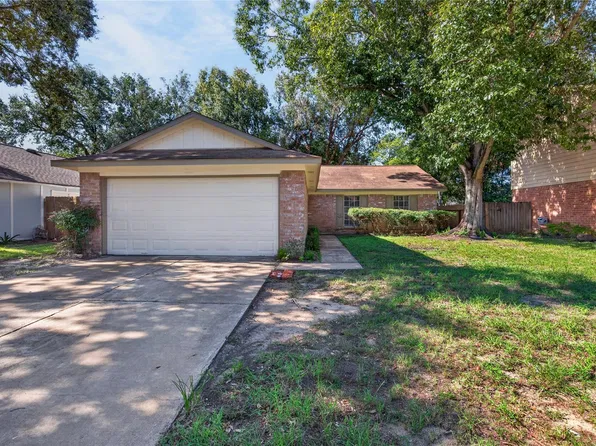1006 Grand Junction Dr, Katy, TX 77450