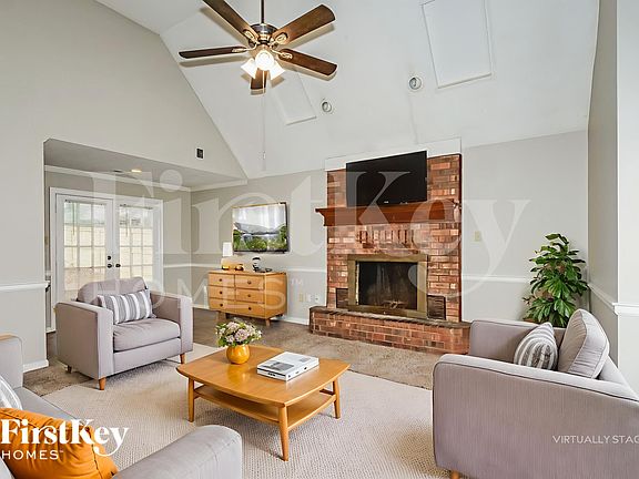 4th image of 6715 Valley Bend Dr