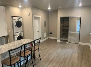14871 Iditarod Trail Loop APT 101, Eagle River, AK 99577