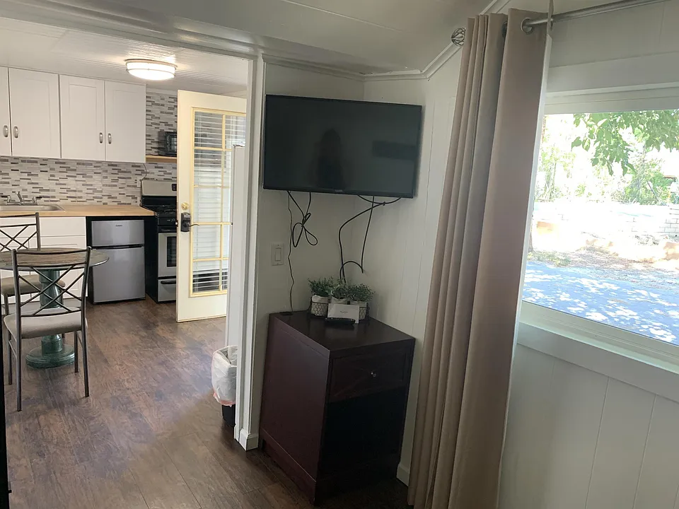 40504 Big Bear Blvd
