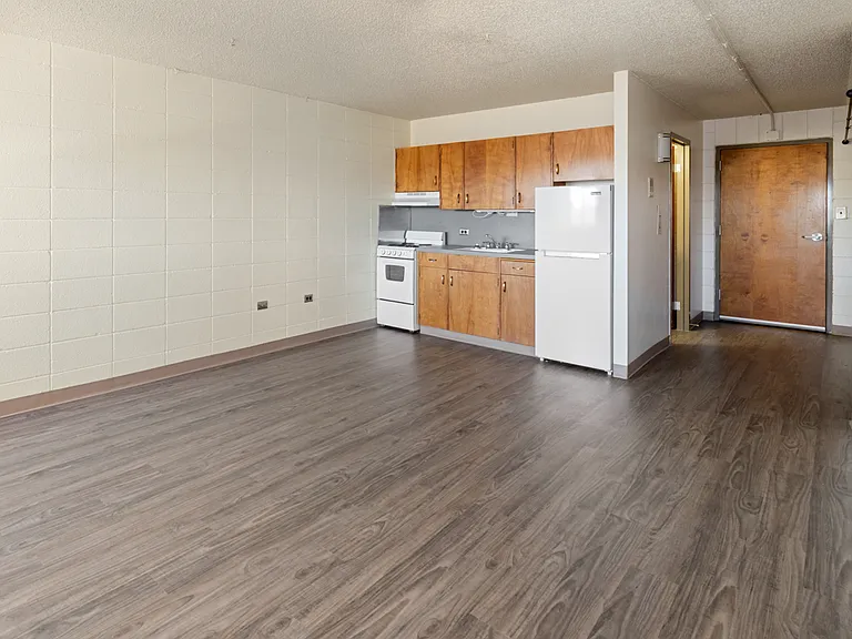 1108 7th St S #310 — Photo 12