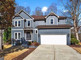 535 Tumbling Creek Dr, Alpharetta, GA