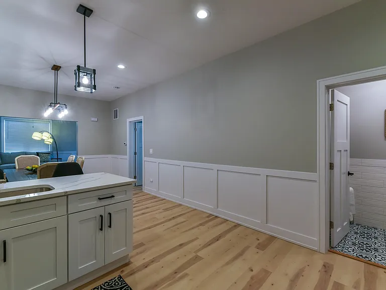 11240 S Kedzie Ave — Photo 21