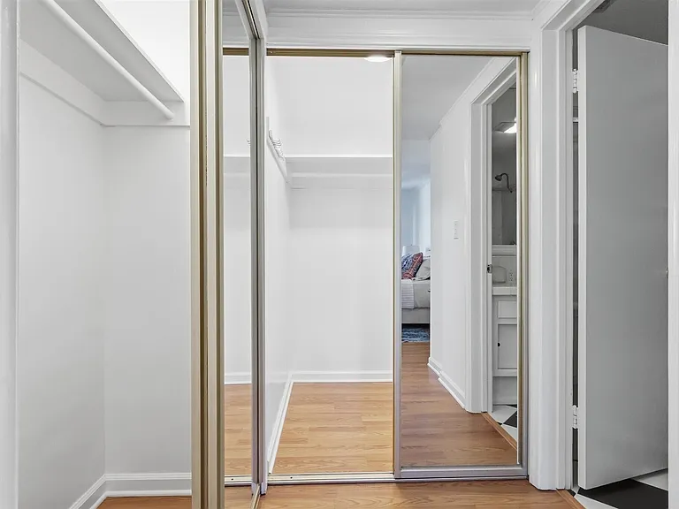 3407 Huxley St — Photo 9