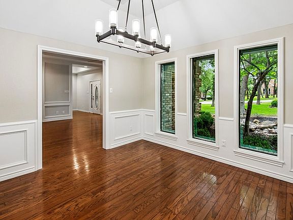 3rd image of 1798 Kingswood Dr