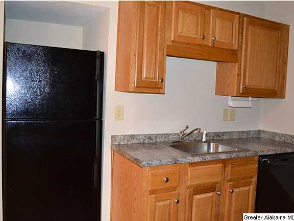 5th image of 713 Penny Ln