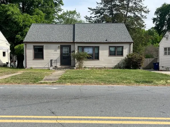 2116 E Sprague St, Winston Salem, NC 27107