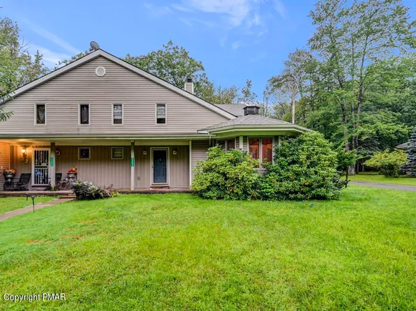 2295 Jester Ct, Tobyhanna, PA 18466