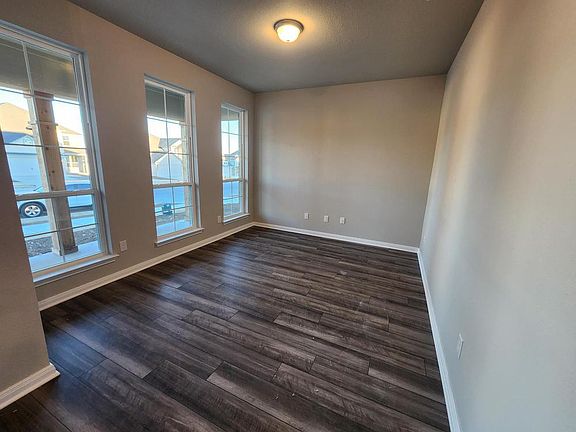 5th image of 9811 Kensley Rose Dr
