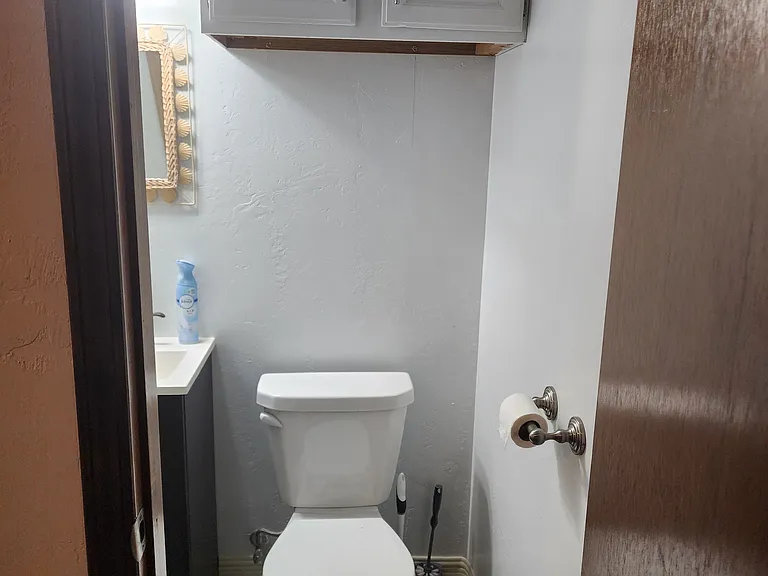 1298 S Bayshore Rd #1 — Photo 15