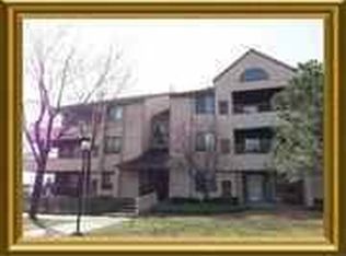 2465 Riverside Dr APT 110, Trenton, MI 48183