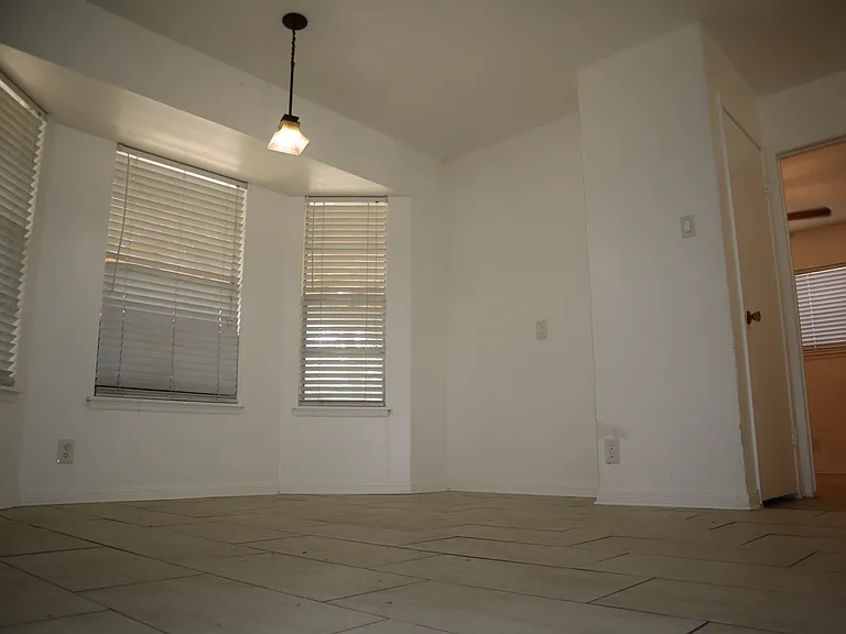 5726 Swift Creek Dr — Photo 32