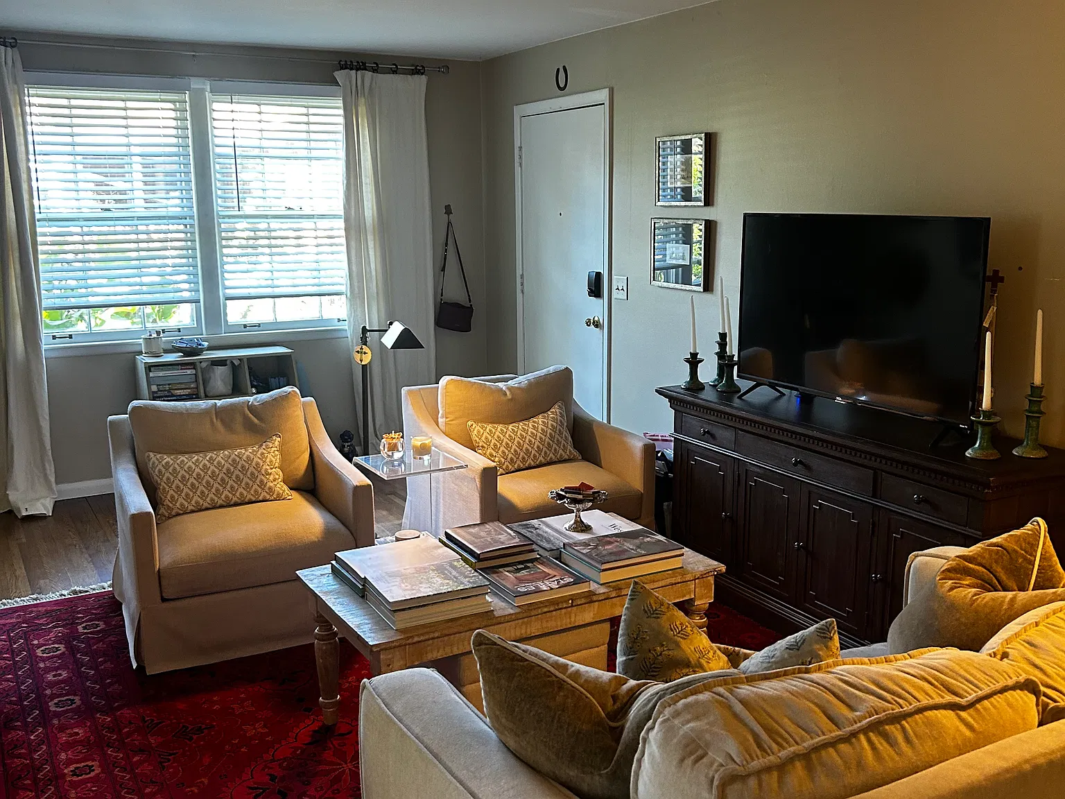 1721 Temple Ave — Photo 3