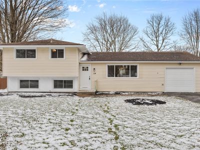114 Thompson Rd, Rochester, NY, 14623