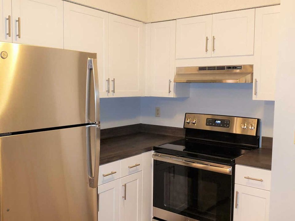 2nd image of 6916 Mary Caroline Cir #B