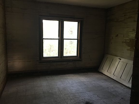 4th image of 401 Maine Ave
