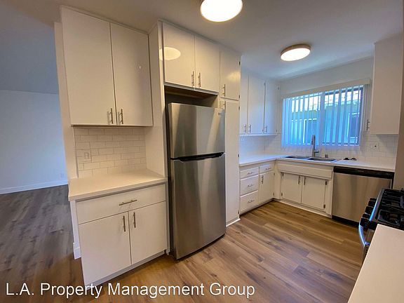 5th image of 237 N Hollywood Way Unit F