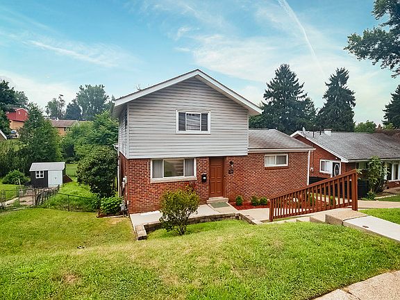 2nd image of 134 Queenston Dr