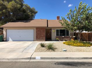 133 Rawhide Ln, Ridgecrest, CA 93555