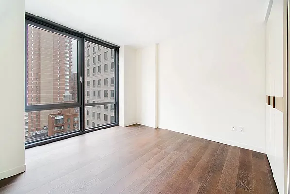 Rented by Home Ambassadors | media 6