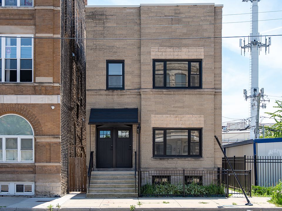 1st image of 2753 W Chicago Ave #G