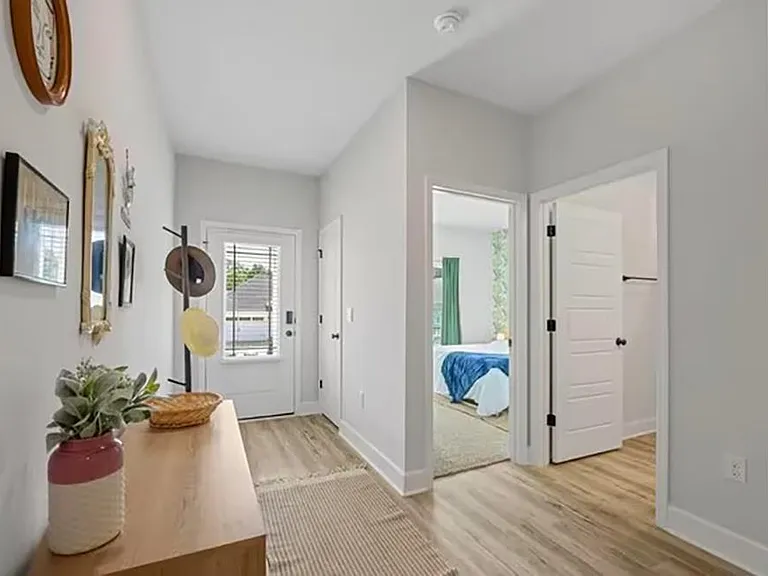 2047 Hansell Hill Dr — Photo 7
