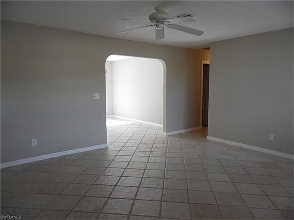 3rd image of 1336 Bayport Ave