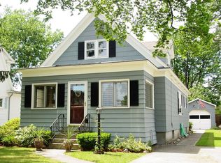 78 Edgecomb St, Albany, NY 12209