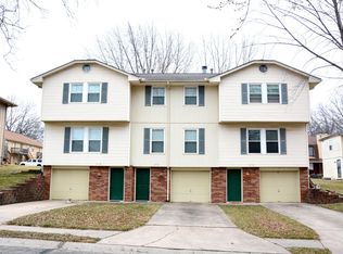 316 NW 3rd St, Blue Springs, MO 64014