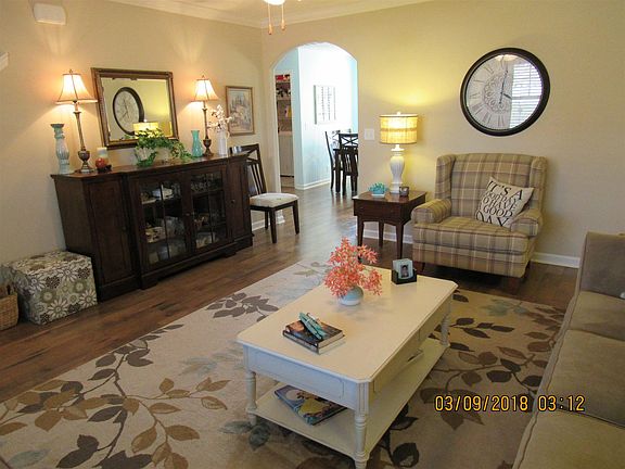 4th image of 1509 John Lee Ln