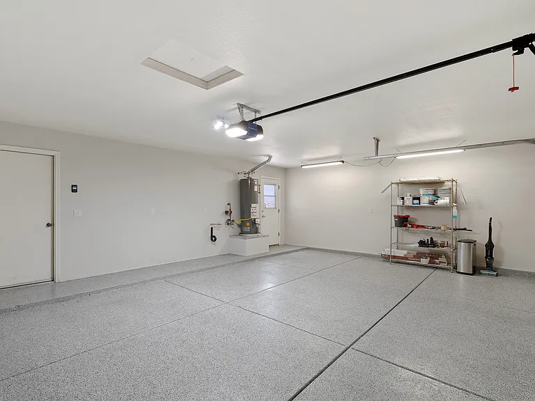 2729 Cartegena Dr — Photo 25