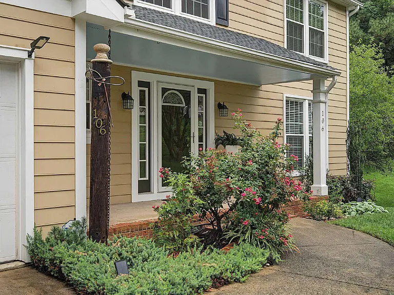 106 Dilworth Ct — Photo 7