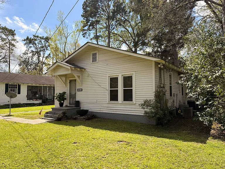 5850 Jefferson Hwy #C — Photo 2