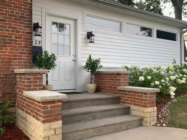 123 2nd Ave SW, Mount Vernon, IA 52314