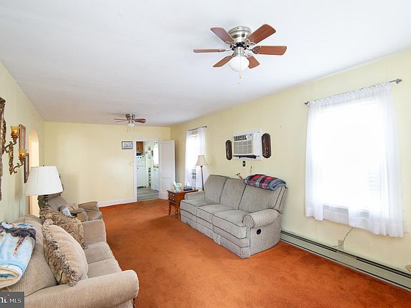 3rd image of 1001 Peachblossom Ave