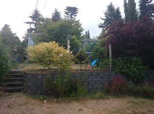 9024 Phinney Ave N, Seattle, WA 98103