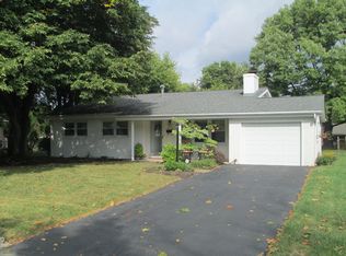 3016 Forest Hill Dr, Columbus, OH 43221