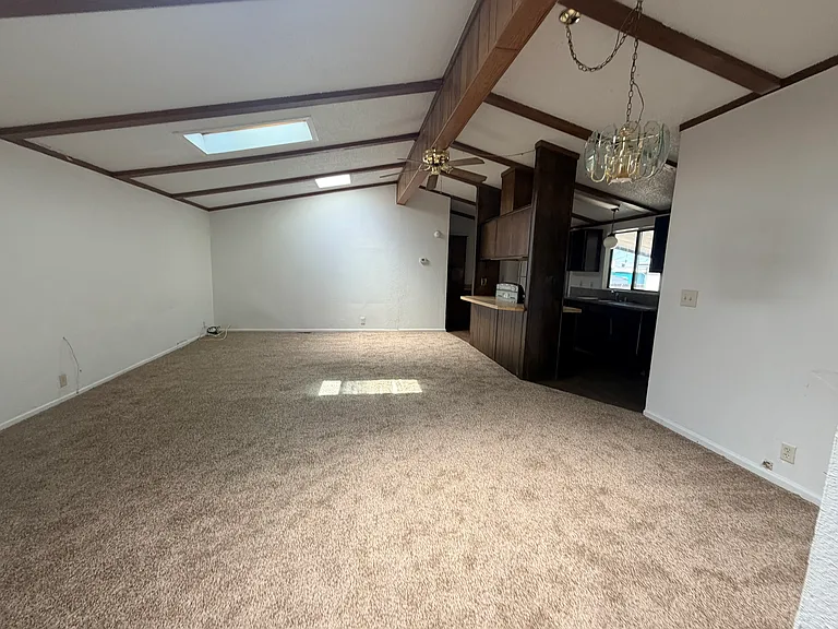 271 Aztec Ln — Photo 8