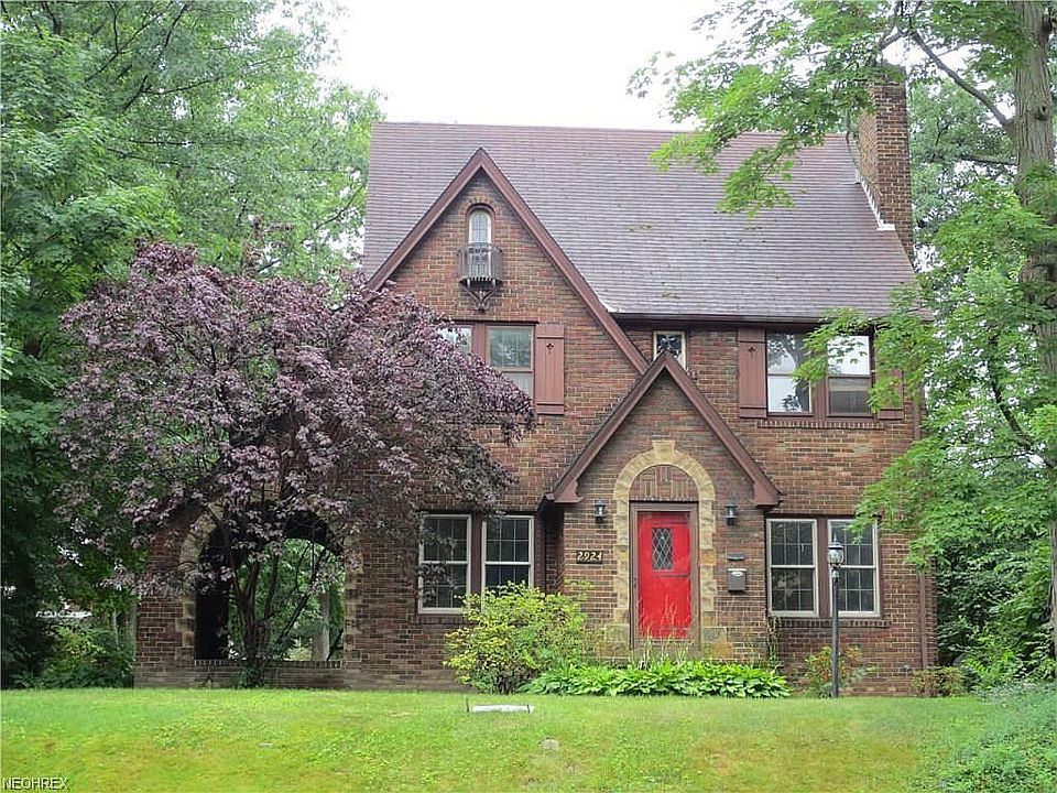 1st image of 2924 Meadowbrook Blvd