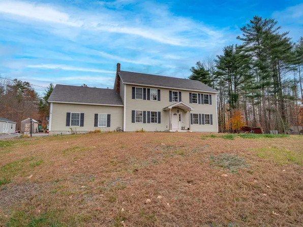 35 Chamberlin Way, New Durham, NH 03855