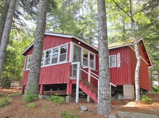 33 Spruce St #T4, Millinocket, ME 04462