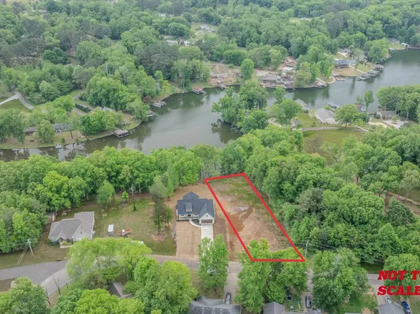927 County Road 404, Killen, AL 35645
