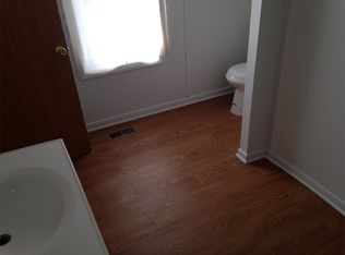 320 Clinton St APT 1, Jackson, MI 49201