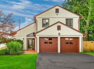 2 Berwynn Rd, Harriman, NY 10926