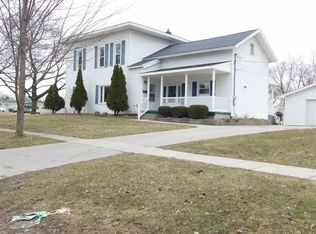 602 E Washington St, Saint Louis, MI 48880