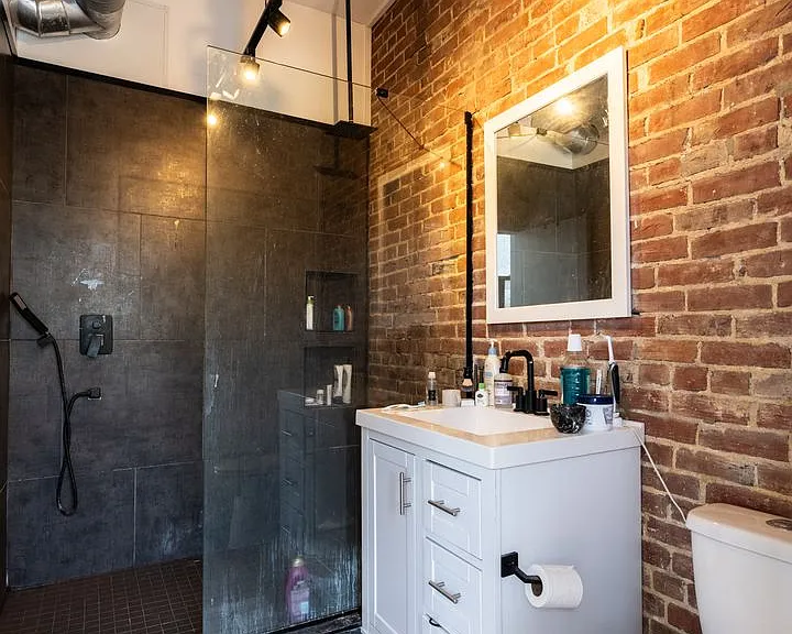 4411 Butler St #2 — Photo 7