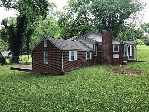 2nd image of 1701 Birdsong St