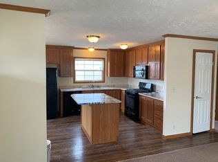 36401 Division Rd #F129, Richmond, MI 48062