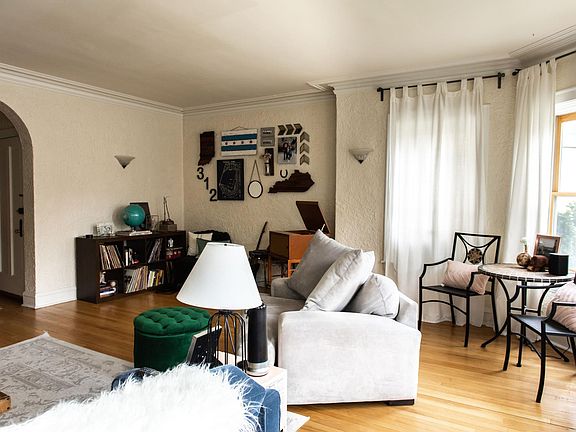 5th image of 2208 W Highland Ave APT 3